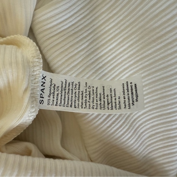 Spanx NEW Ribbed One Shoulder Top Women’s Large Ivory White Sexy Datenight - Picture 8 of 8